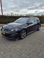 Volkswagen Golf 1.5 TSI 150pk 7-DSG 5D 2017 R-line, Auto's, 65 €/maand, 1498 cc, 4 cilinders, Zwart