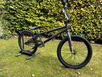 Crossfiets Definitive BMX grijs/zwart, Fietsen en Brommers, Fietsen | Crossfietsen en BMX, Ophalen, Staal, Definitive, Voetsteunen