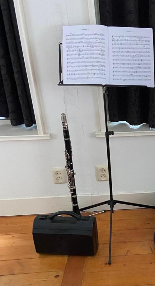 Buffet Crampon klarinet B12, Muziek en Instrumenten, Blaasinstrumenten | Klarinetten, Gebruikt, Bes-klarinet, Kunststof, Met koffer