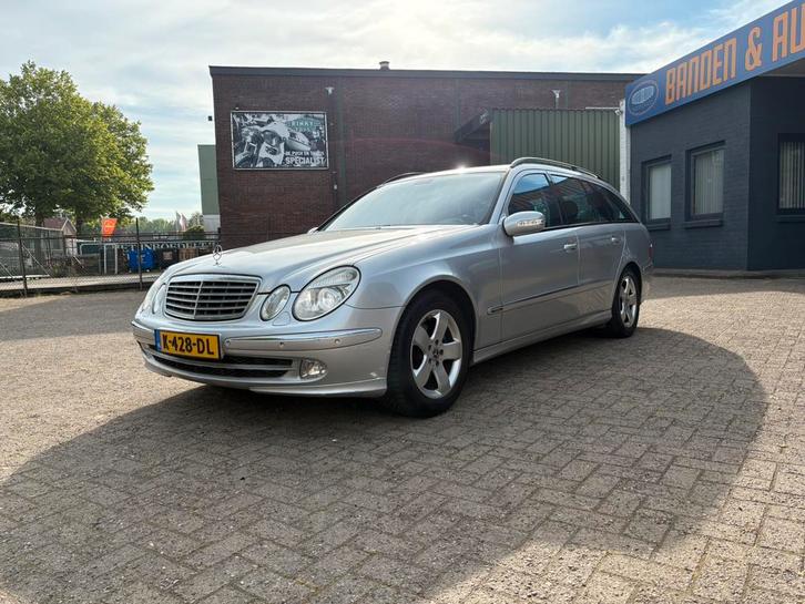Mercedes-Benz w211 combi 200 kompressor avantgarde 2003, Auto's, Mercedes-Benz, Particulier, E-Klasse, Stationwagon, Automaat
