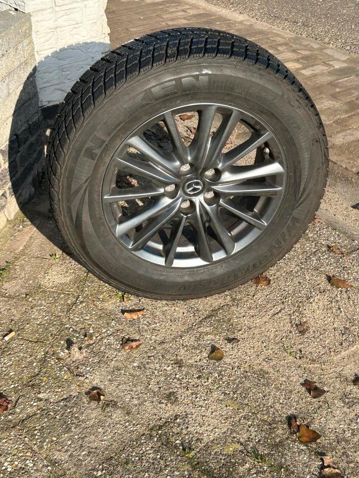 Originele Mazda CX-5 Velgen met Winterbanden - Zo Goed Als N, Auto-onderdelen, Banden en Velgen, Banden en Velgen, Winterbanden