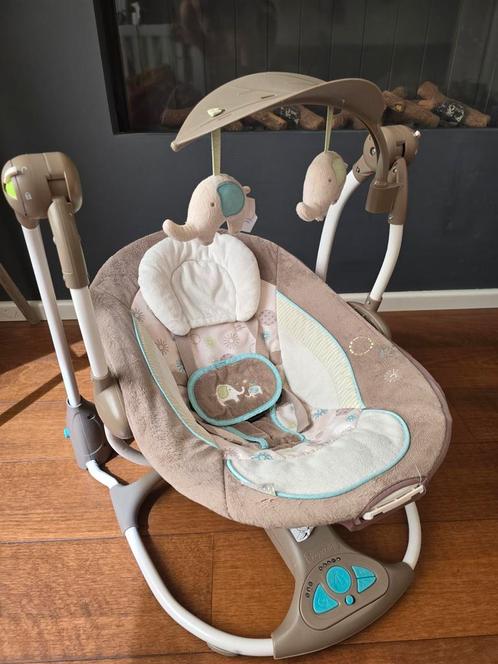 Ingenuity schommelstoel, Kinderen en Baby's, Wipstoeltjes, Gebruikt, Schommelstoel, Overige merken, Met gordel(s) of riempje(s)
