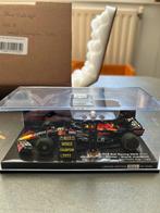 Max Verstappen World Champion 2022 MV Shop, Minichamps 1:43, Ophalen of Verzenden, Zo goed als nieuw, Formule 1