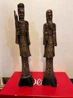 Uit been gesneden beelden Indonesië, Antiek en Kunst, Kunst | Beelden en Houtsnijwerken, Ophalen