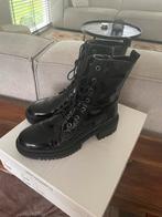Bitter Laarsjes Lakleer - Maat 39 - Nieuwstaat!, Kleding | Dames, Schoenen, Ophalen of Verzenden, Nieuw, Zwart, Lage of Enkellaarzen