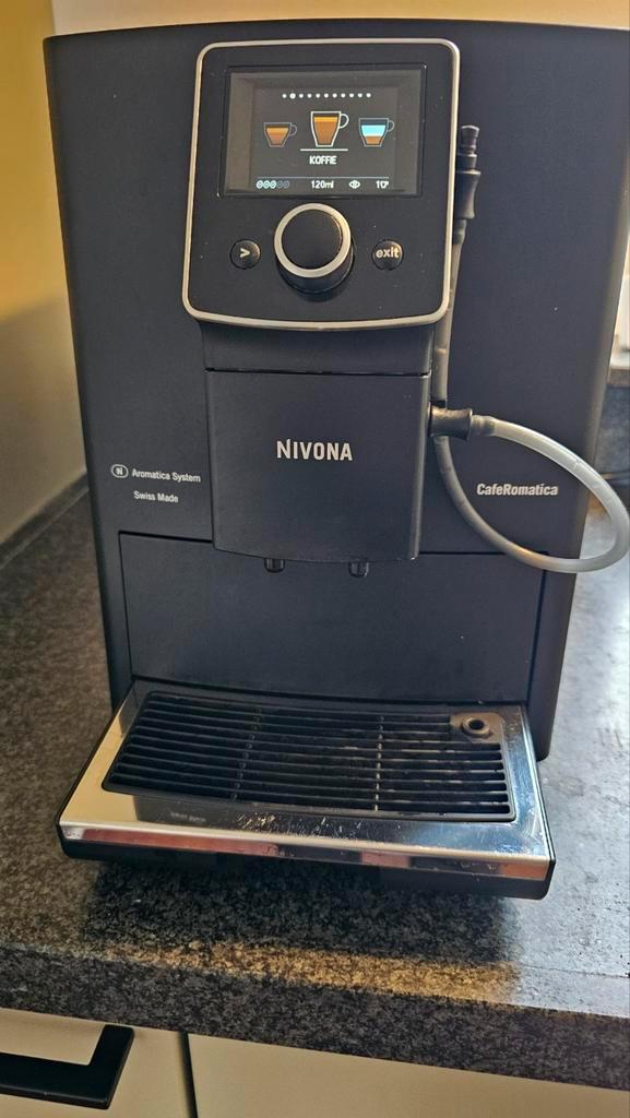 Nivona NCIR 820 Espressomachine, Witgoed en Apparatuur, Koffiezetapparaten, Gebruikt, Koffiebonen, Espresso apparaat, 2 tot 4 kopjes