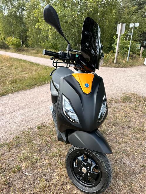 Piaggo One Active rijbewijs A1 nodig, Fietsen en Brommers, Scooters | Piaggio, Zo goed als nieuw, Overige modellen, Ophalen