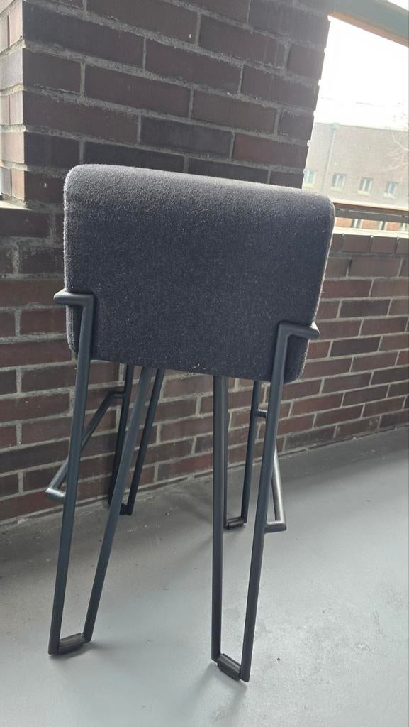 Mooie design kruk., Ophalen, Zo goed als nieuw, 60 tot 90 cm