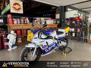 1990 Honda CBR250RR VT579 beschikbaar voor biedingen
