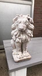 Tuinbeeld leeuw, Ophalen