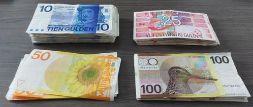 20 x 100, 10 x 50, 34 x 25 en 64 x 10 gulden. Samen 3990 gld, Postzegels en Munten, Bankbiljetten | Nederland, 10 gulden, Ophalen of Verzenden