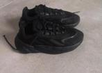Adidas Ozelia sneakers maat 35 1/2, Ophalen of Verzenden, Adidas., Jongen of Meisje