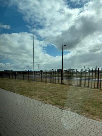 3x Kwaliteits Vlaggenmast 12 meter incl. schroeffundatie beschikbaar voor biedingen