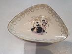 Porseleinen schaaltje kronach bavaria, Antiek en Kunst, Antiek | Servies los, Ophalen of Verzenden