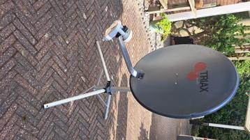 schotelantenne beschikbaar voor biedingen