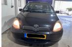 Toyota Yaris 1.3 16V 3DR Linea SOL 2003 Zwart, Auto's, Voorwielaandrijving, Stof, 4 cilinders, 400 kg