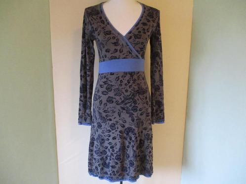 Forecast jurk maat XS, Kleding | Dames, Jurken, Zo goed als nieuw, Maat 34 (XS) of kleiner, Grijs, Onder de knie, Verzenden
