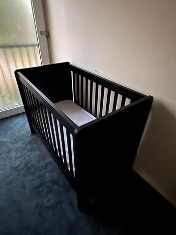 Ledikant INCL MATRAS verstelbare bodem 60x120 beschikbaar voor biedingen