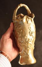 Gesigneerde bronzen Art Nouveau vaas uit Parijs, Antiek en Kunst, Antiek | Koper en Brons, Ophalen of Verzenden