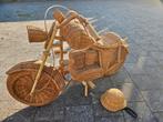 rotan motor met helm, Ophalen