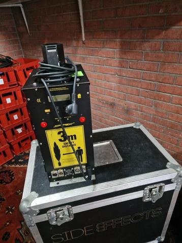 4x stage flame in flightcase - safex stage flame op gas  beschikbaar voor biedingen
