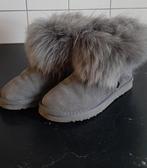 Échte suède laarzen 37, Kleding | Dames, Schoenen, Lage of Enkellaarzen, Ophalen of Verzenden, Zo goed als nieuw, Grijs