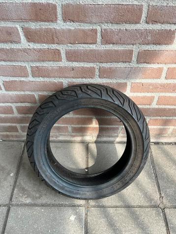 Nieuwe scooterband 120/70-12 beschikbaar voor biedingen
