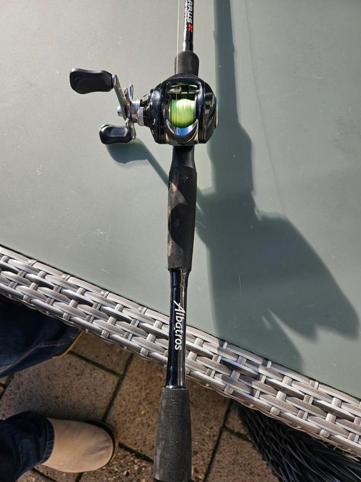 Albatros Icarus BC Werphengel met Molen, Watersport en Boten, Hengelsport | Roofvissen, Zo goed als nieuw, Werphengel, Ophalen of Verzenden