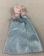 Barbie Fairytale Collection Swan Lake Odette jurk kleding, Verzamelen, Poppen, Gebruikt, Ophalen of Verzenden, Kleertjes