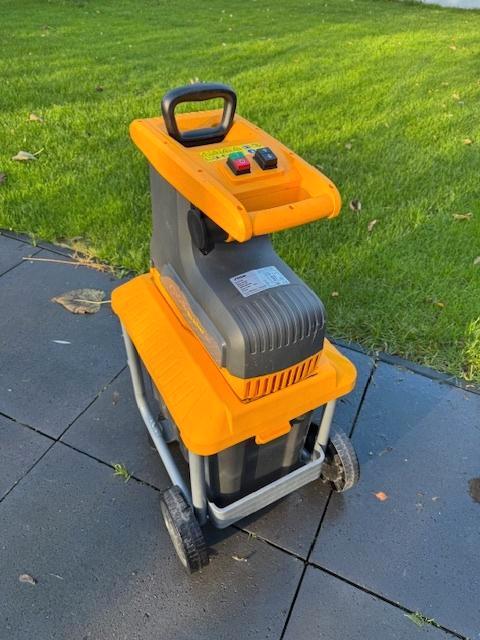 Stiga  Bio Silent  2500 Hakselaar, Tuin en Terras, Hakselaars, Gebruikt, Elektrisch, Met opvangbak, Ophalen