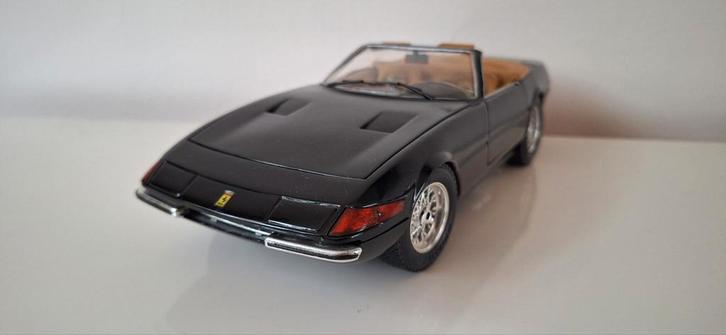 Ferrari Daytona Miami Vice 1:18 Custom Model, Hobby en Vrije tijd, Modelauto's | 1:18, Gebruikt, Auto, Overige merken, Ophalen of Verzenden
