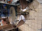 Mooi bistro  zet met 4 stoelen voor binnen  of buiten, Ophalen, Zo goed als nieuw