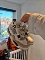 Jordan 4 Military Black, Ophalen of Verzenden, Zo goed als nieuw, Wit