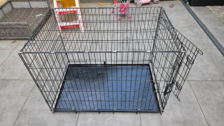 Bench draadkooi 107 x 70 x 76 cm - (middel) grote honden, Dieren en Toebehoren, Hondenbenches, Gebruikt, Ophalen