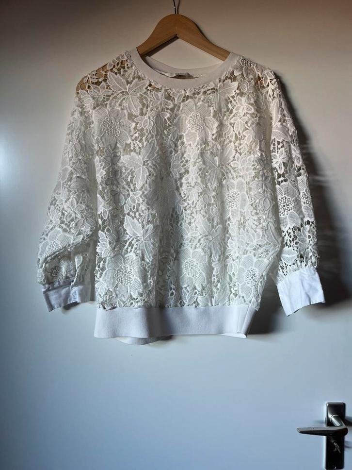 Witte kanten blouse met bloemenpatroon, maat 36/S van YAYA, Kleding | Dames, Blouses en Tunieken, Zo goed als nieuw, Maat 36 (S)
