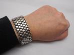 Zilveren antieke zware armband met pin slot nr.1508
