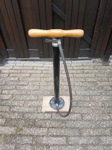 Fietspomp beschikbaar voor biedingen