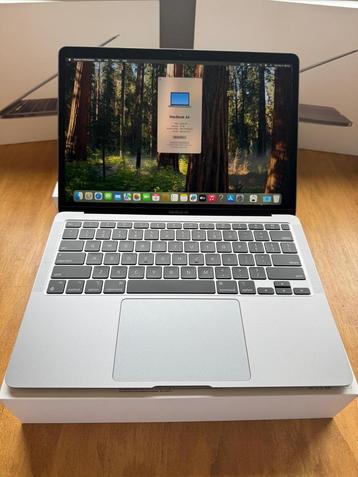 MacBook Air M1 2020 16GB RAM beschikbaar voor biedingen