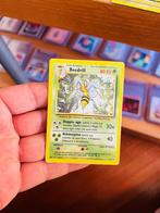 Beedrill 17/102 Base Set Pokemon, Hobby en Vrije tijd, Verzamelkaartspellen | Pokémon, Verzenden, Zo goed als nieuw, Losse kaart