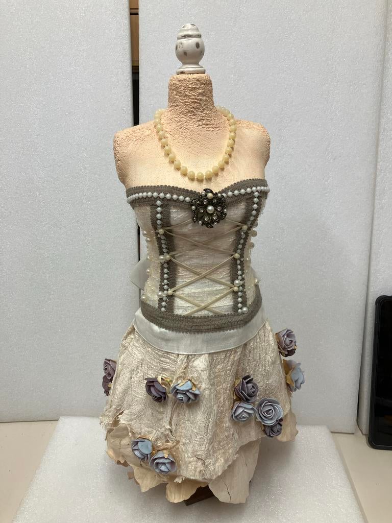 Decoratieve Torso met Parelketting, Antiek en Kunst, Kunst | Designobjecten, Ophalen of Verzenden