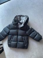 Moncler baby jasje, Ophalen of Verzenden, Zo goed als nieuw