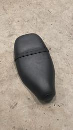 Super net zadel piaggio skr typhoon quartz storm etc 50cc, Fietsen en Brommers, Brommeronderdelen | Algemeen, Ophalen of Verzenden