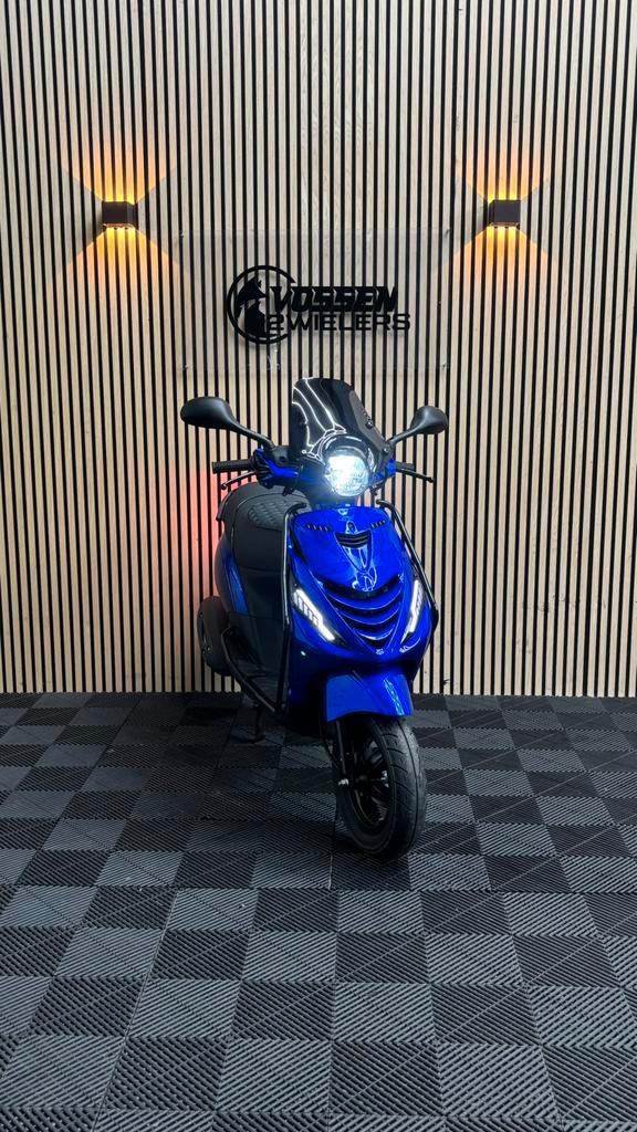 Piaggio Zip | Candy Blue Edition | 2022 | | Nieuwstaat, Fietsen en Brommers, Scooters | Piaggio, Zo goed als nieuw, Zip, Maximaal 45 km/u