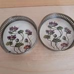 3 kleine onderzetters uit aardewerk en tin?, Ophalen of Verzenden