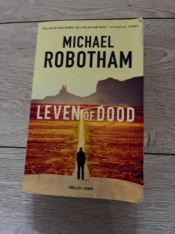 Thriller boeken, Boeken, Thrillers, Zo goed als nieuw, Europa overig, Verzenden