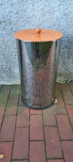 Badkamer  wasmand, Ophalen, Gebruikt