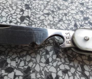 Souvenir Zakmes , Enkhuizen . 8cm dichte , 14.4cm open. beschikbaar voor biedingen