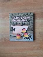 Paris Cutler - Taart & cake decoraties, Boeken, Zo goed als nieuw, Ophalen, Paris Cutler