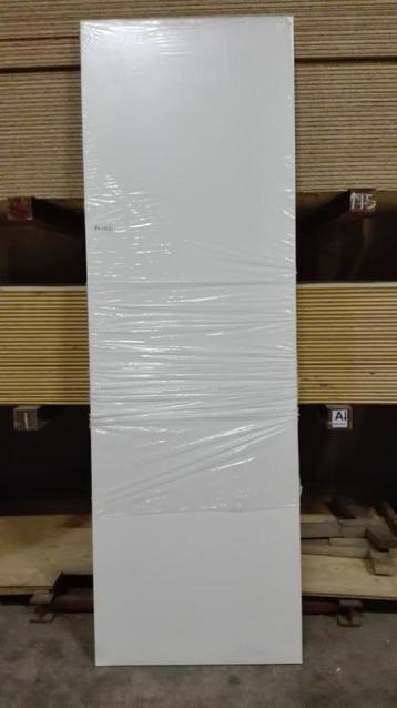 Stompe binnendeur 830x2560 beschikbaar voor biedingen