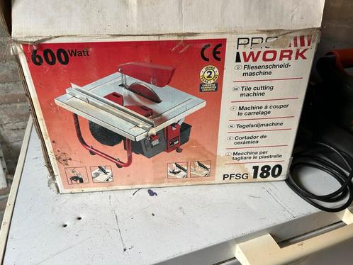 Profi Work Tegelsnijmachine 600 Watt – in originele doos, Doe-het-zelf en Verbouw, Gereedschap | Zaagmachines, 600 tot 1200 watt